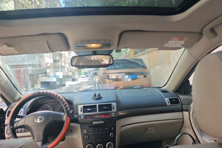 Used Bestune B70 2010 2.0L manual Elite version Headliner
