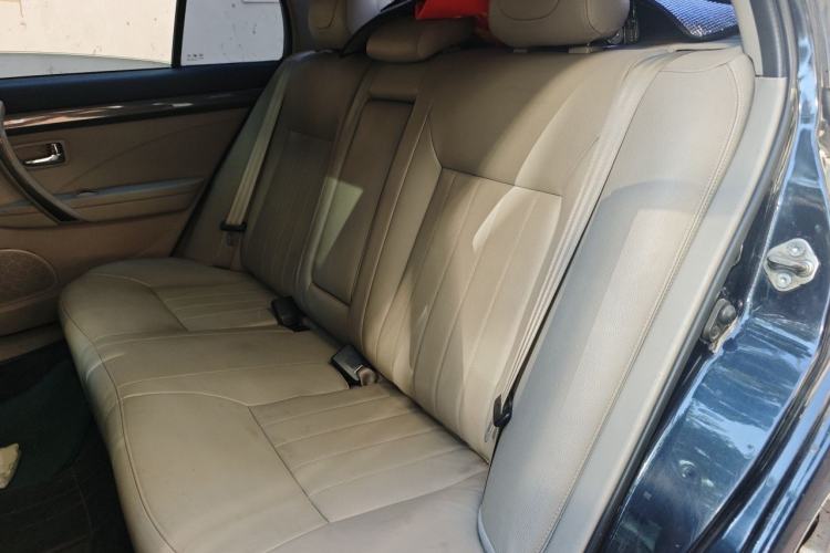 Used Bestune B70 2010 2.0L manual Elite version Left Rear Seat
