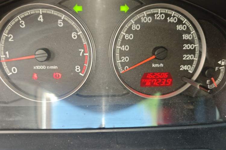 Used Bestune B70 2010 2.0L manual Elite version Odometer Close Up