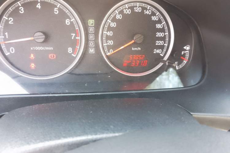Used Bestune B70 2010 2.0L automatic luxury version Odometer Close Up
