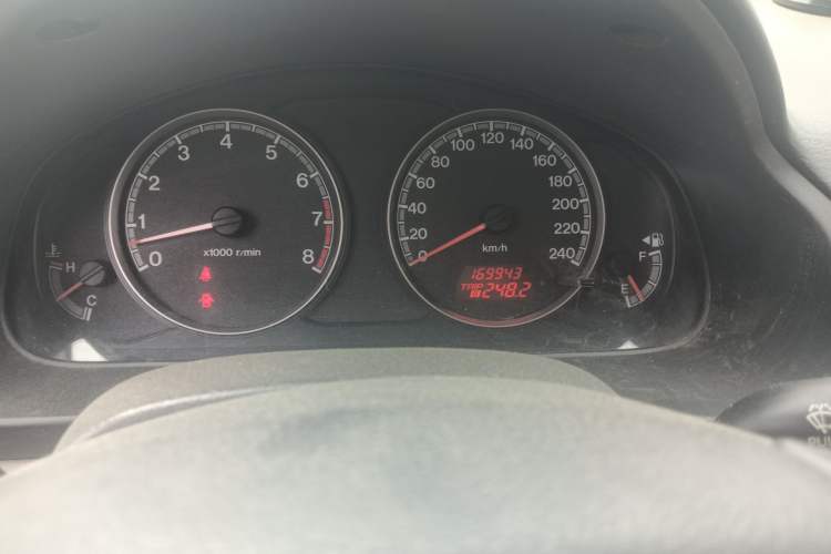 Used Bestune B70 2010 2.0L manual Elite version Odometer Close Up