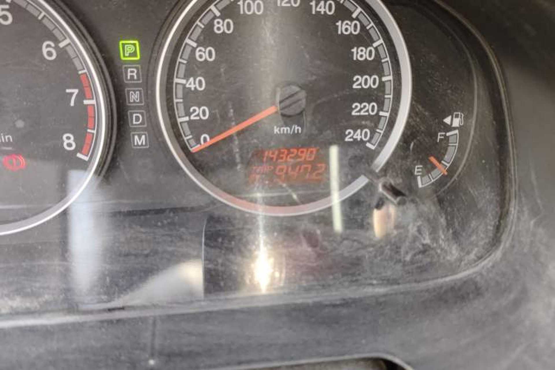 Used Bestune B70 2010 2.0L automatic luxury version Odometer Close Up