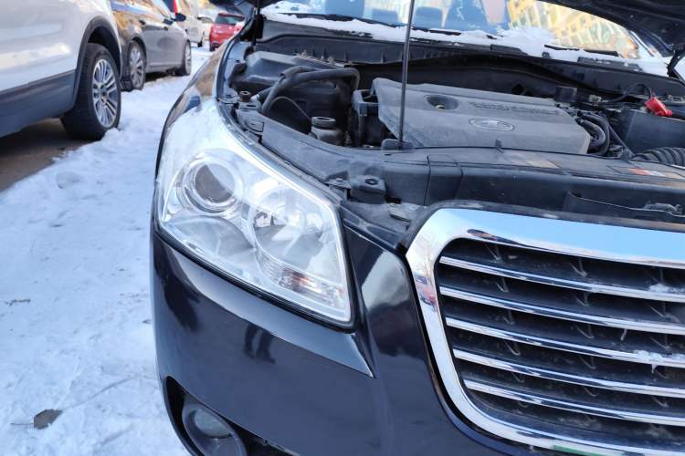 Used Bestune B70 2010 2.0L Manual Fashionable Edition Right Front Headlight