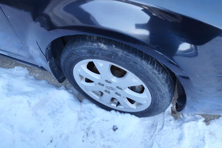 Used Bestune B70 2010 2.0L Manual Fashionable Edition Right Front Wheel Hub