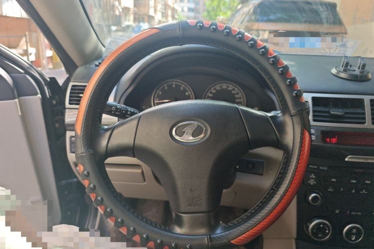 Used Bestune B70 2010 2.0L manual Elite version Steering Wheel
