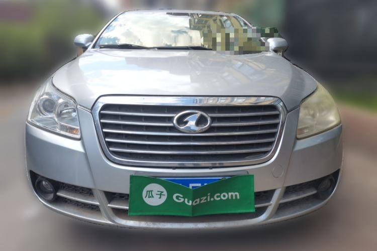 Used Bestune B70 2010 2.0L automatic luxury version Front