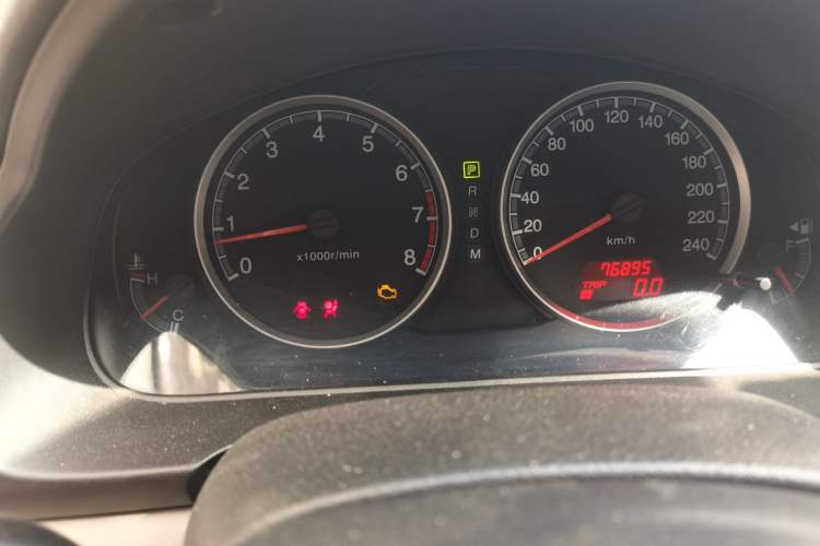 Used Bestune B70 2010 2.0L automatic luxury version Instrument Cluster