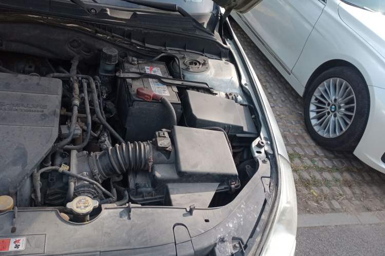 Used Bestune B70 2010 2.0L manual Elite version Engine Bay Left