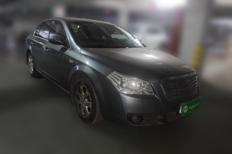 Used Bestune B70 2010 2.0L manual Elite version Front Right 45 Deg