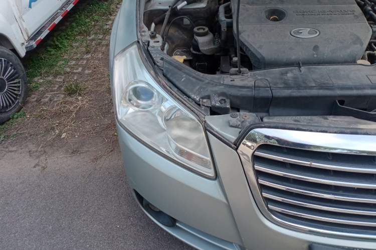 Used Bestune B70 2010 2.0L manual Elite version Right Front Headlight