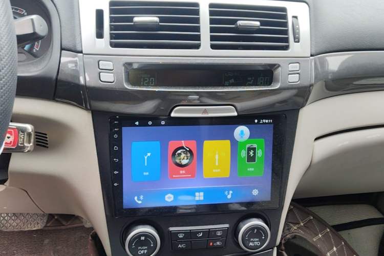 Used Bestune B70 2011 2.0L Automatic Fashion Version Audio And AC Panel