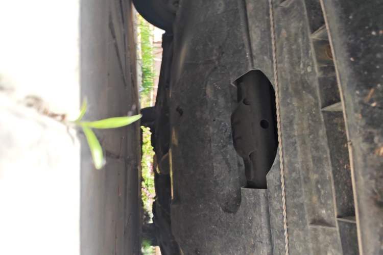 Used Bestune B70 2011 2.0L automatic luxury edition Chassis Front
