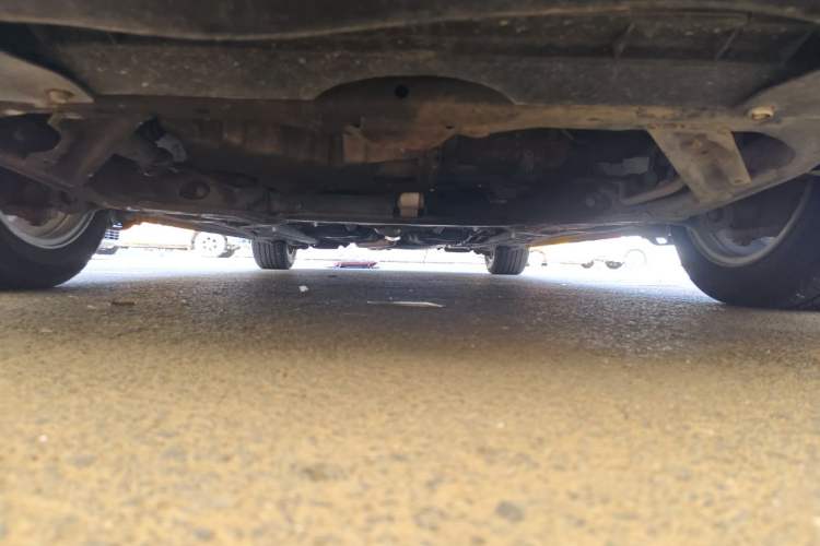 Used Bestune B70 2011 2.0L Manual Elite Edition Chassis Front