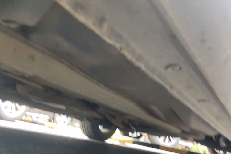 Used Bestune B70 2011 2.0L Automatic Fashion Version Chassis Front Left
