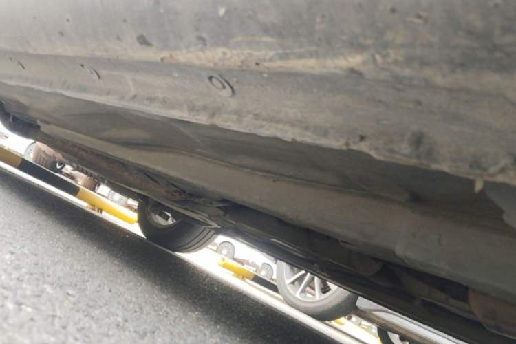 Used Bestune B70 2011 2.0L Automatic Fashion Version Chassis Front Right