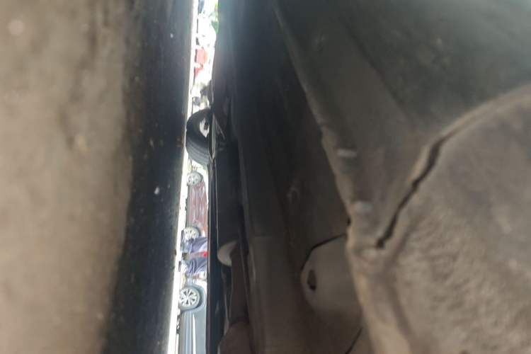 Used Bestune B70 2011 2.0L Automatic Smart Edition Chassis Front Right