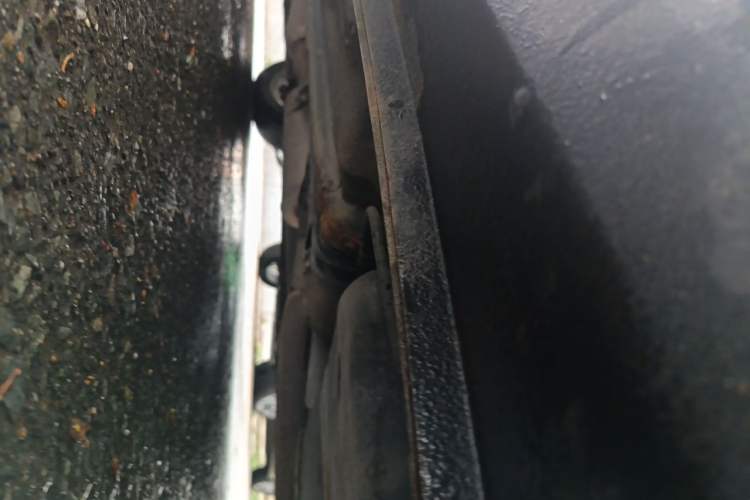 Used Bestune B70 2011 2.0L automatic luxury edition Chassis Rear Left