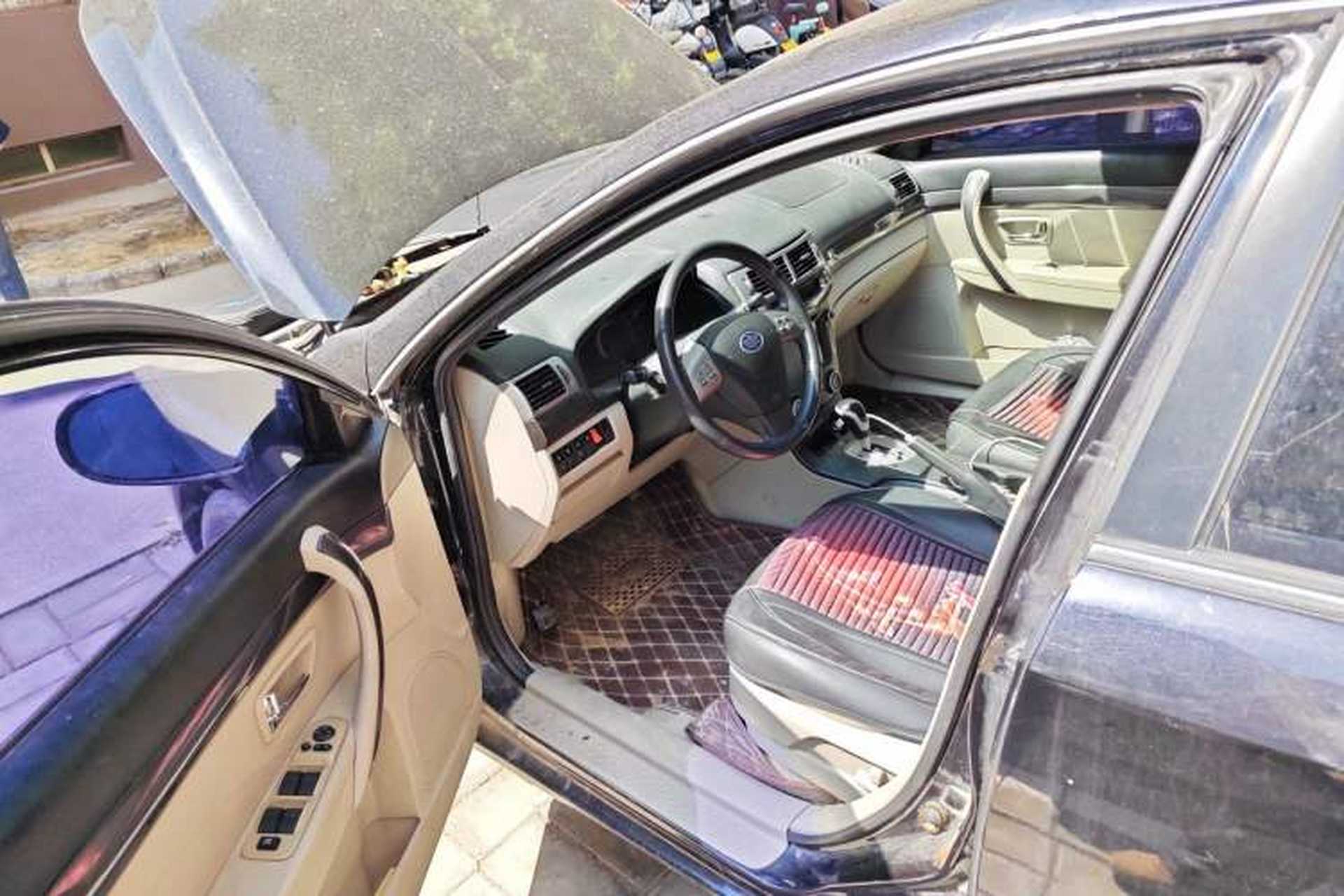 Used Bestune B70 2011 2.0L automatic luxury edition Driver Seat
