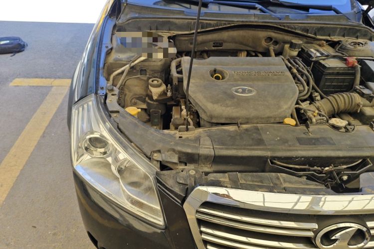 Used Bestune B70 2011 2.0L Manual Elite Edition Engine Bay Right