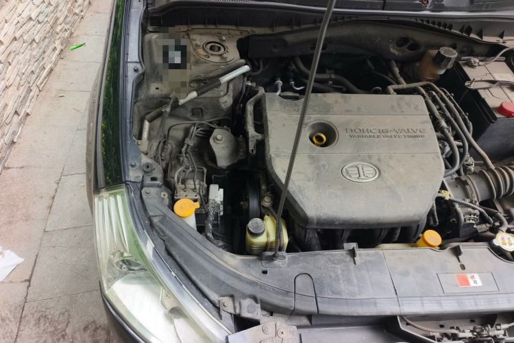 Used Bestune B70 2011 2.0L Automatic Fashion Version Engine Bay Right