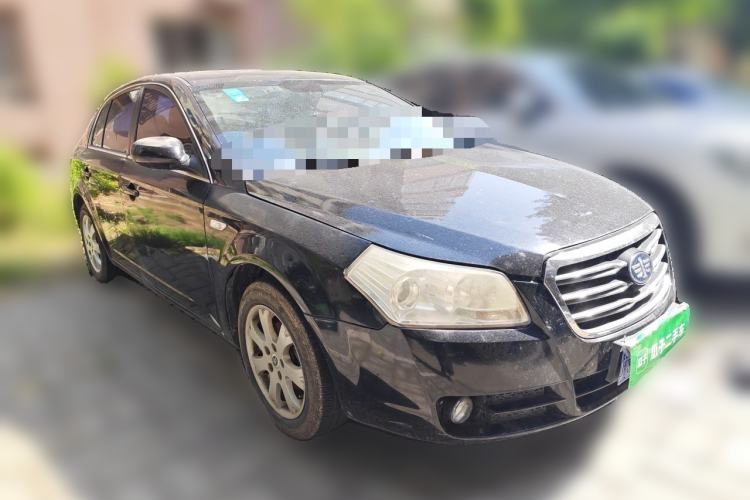 Used Bestune B70 2011 2.0L automatic luxury edition Front Right 45 Deg