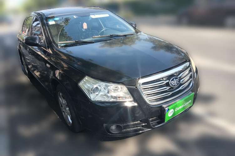 Used Bestune B70 2011 2.0L automatic luxury edition Front Right 45 Deg