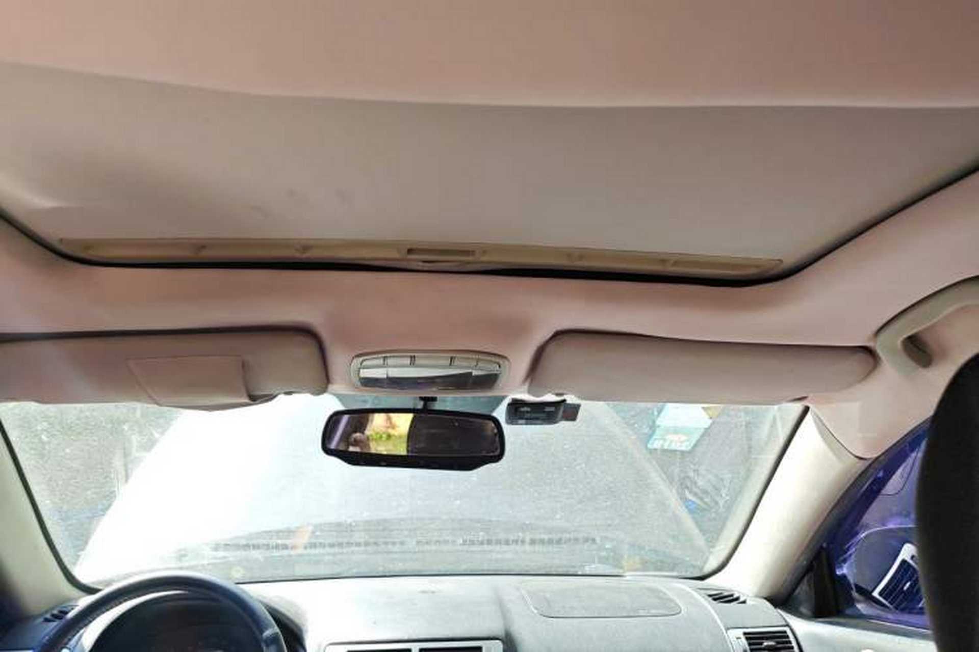 Used Bestune B70 2011 2.0L automatic luxury edition Headliner