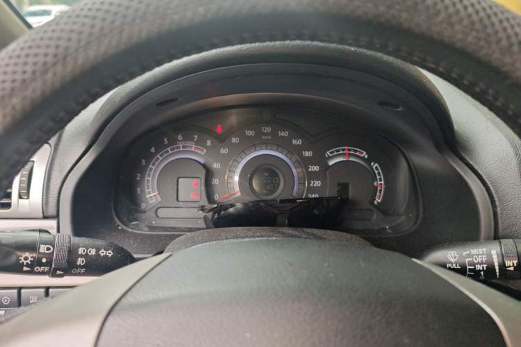 Used Bestune B70 2011 2.0L Automatic Smart Edition Instrument Cluster