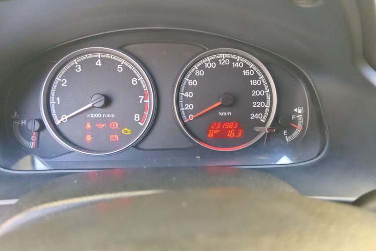 Used Bestune B70 2011 2.0L Manual Elite Edition Odometer Close Up