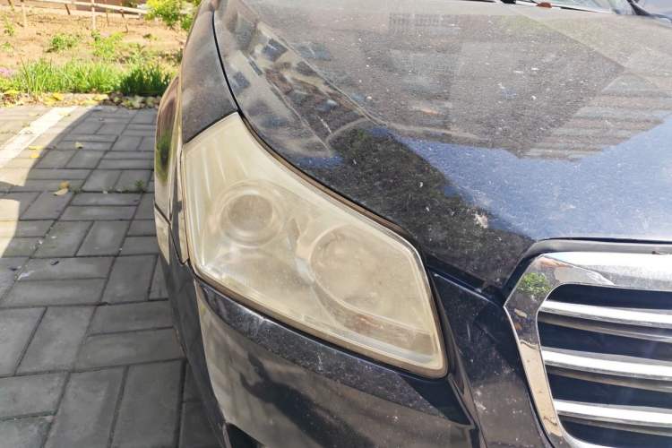 Used Bestune B70 2011 2.0L automatic luxury edition Right Front Headlight