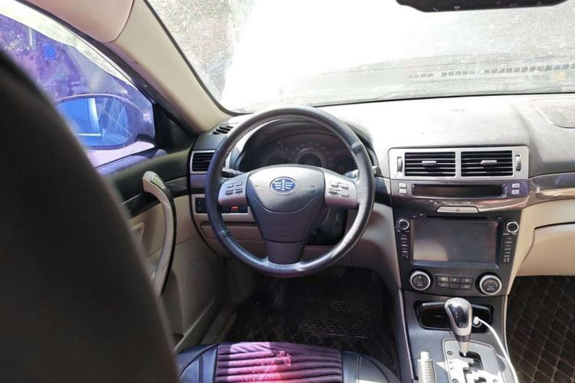 Used Bestune B70 2011 2.0L automatic luxury edition Steering Wheel
