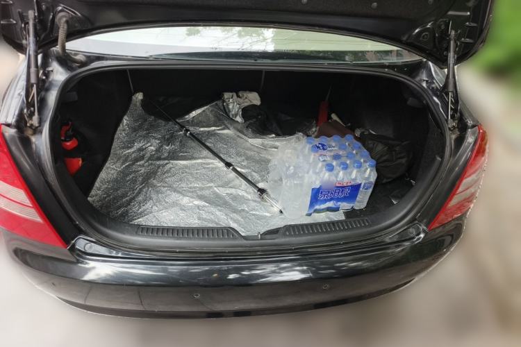 Used Bestune B70 2011 2.0L Automatic Fashion Version Trunk