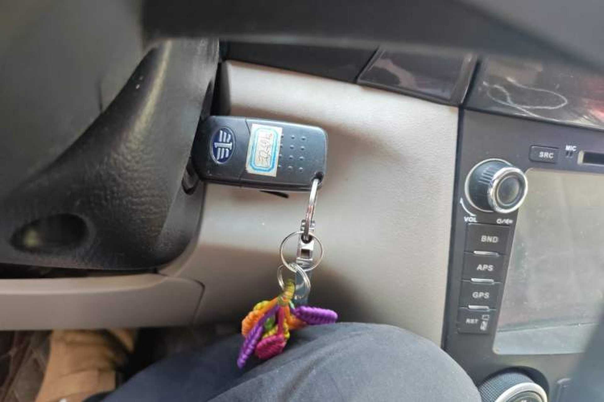 Used Bestune B70 2011 2.0L automatic luxury edition Vehicle Key