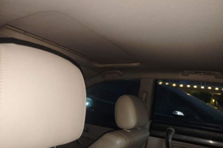 Used Bestune B70 2011 2.0L Manual Fashionable Edition Headliner