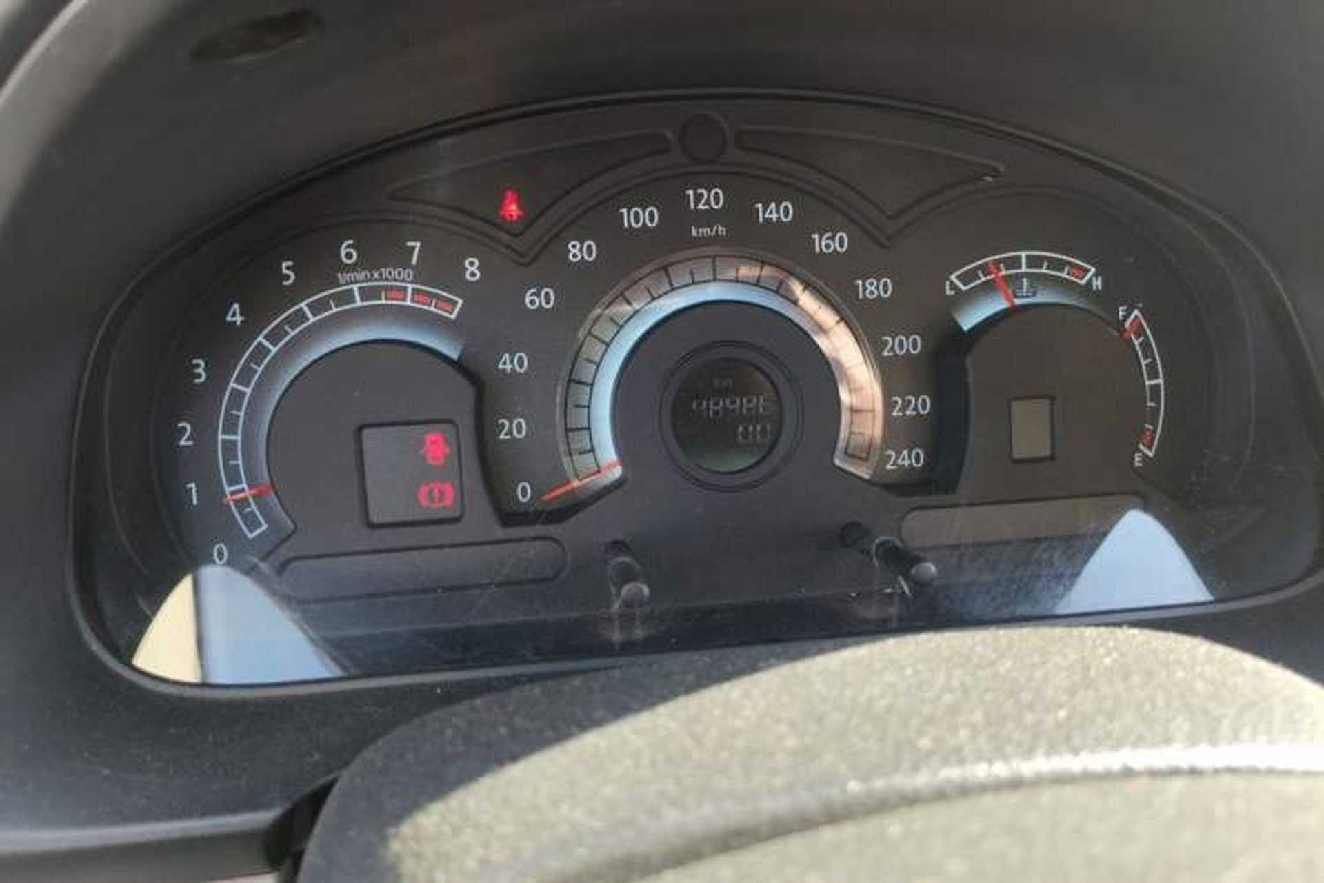 Used Bestune B70 2011 2.0L Manual Fashionable Edition Instrument Cluster