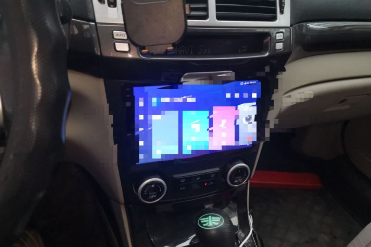 Used Bestune B70 2012 1.8L automatic fashion version Audio And AC Panel