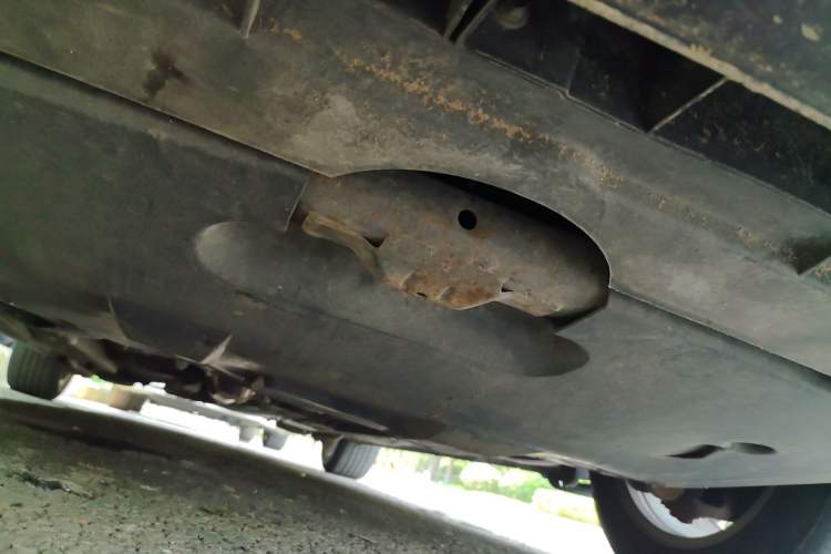 Used Bestune B70 2012 1.8L manual luxury version Chassis Front