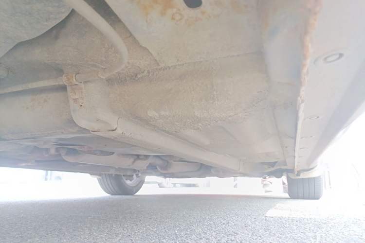 Used Bestune B70 2012 1.8L manual Comfort trim level Chassis Rear Right