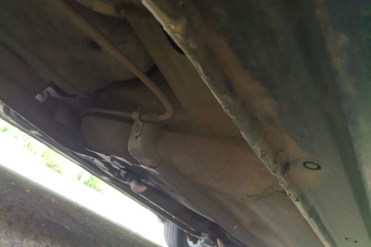 Used Bestune B70 2012 1.8L manual luxury version Chassis Rear Right