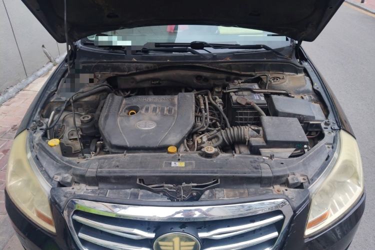 Used Bestune B70 2012 1.8L manual Comfort trim level Engine Bay