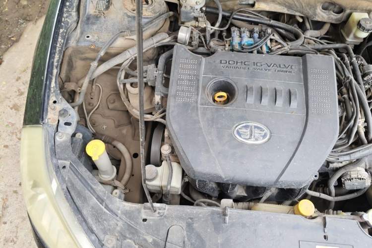 Used Bestune B70 2012 1.8L manual Comfort trim level Engine Bay Right