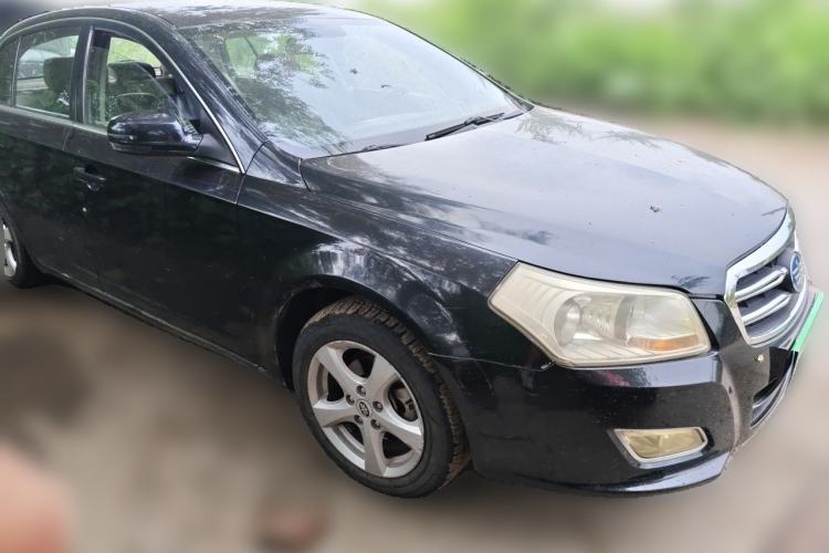 Used Bestune B70 2012 1.8L manual Comfort trim level Front Right 45 Deg