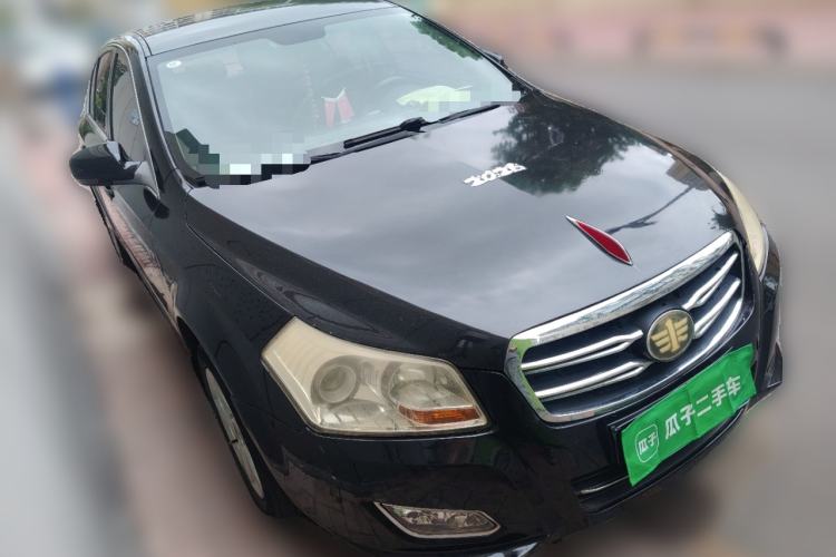 Used Bestune B70 2012 1.8L manual Comfort trim level Front Right 45 Deg