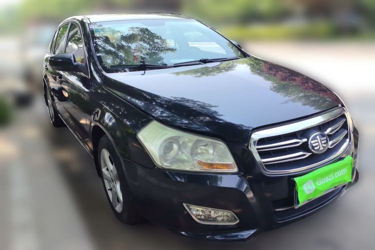 Used Bestune B70 2012 1.8L manual luxury version Front Right 45 Deg