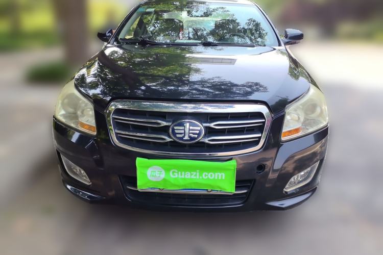 Used Bestune B70 2012 1.8L manual luxury version Front