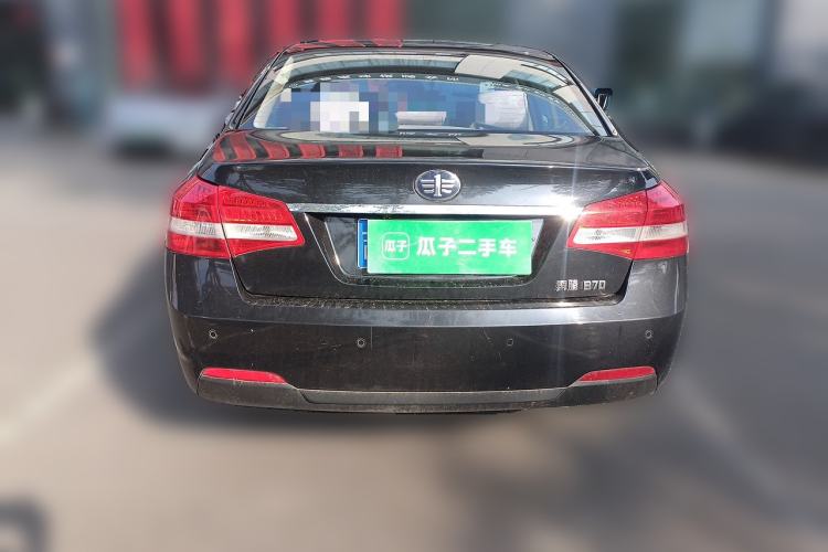 Used Bestune B70 2012 1.8L manual Comfort trim level Rear