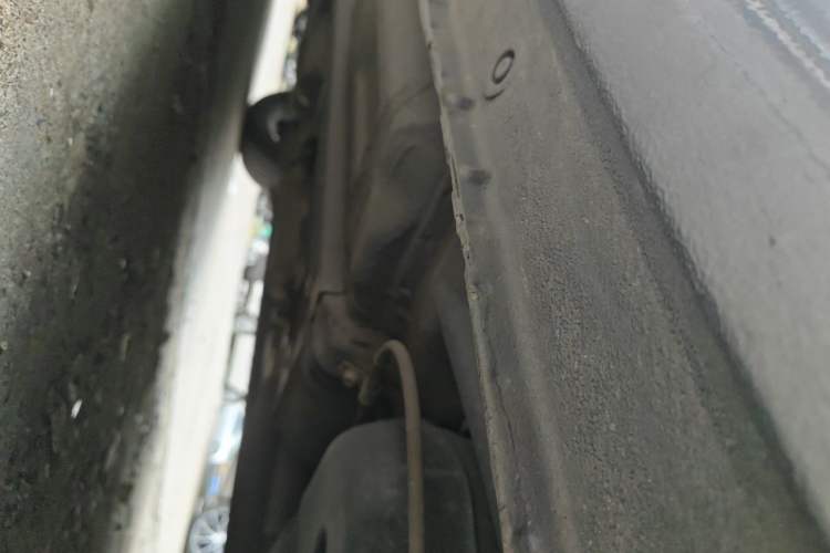 Used Bestune B70 2012 1.8L automatic fashion version Chassis Rear Left