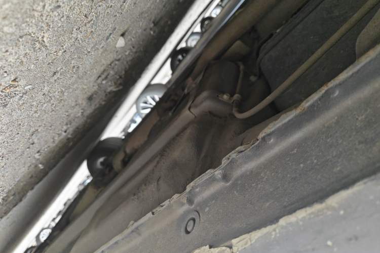 Used Bestune B70 2012 1.8L automatic fashion version Chassis Rear Right