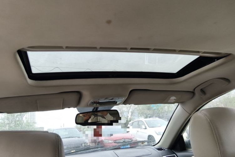 Used Bestune B70 2012 1.8L manual luxury version Headliner