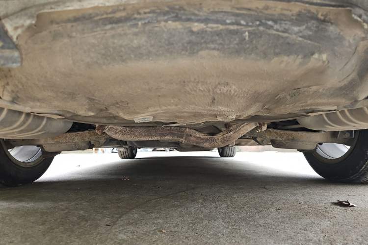 Used Bestune B70 2012 1.8L manual Comfort trim level Chassis Rear